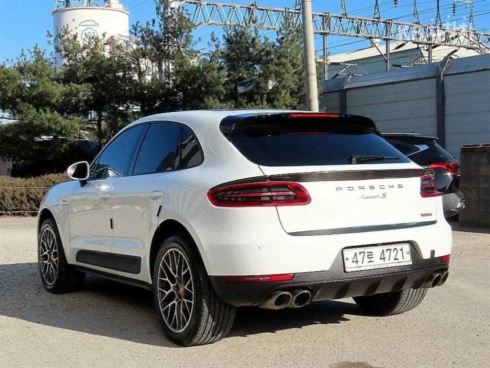 Porsche 마칸3.0 S Diesel - 3