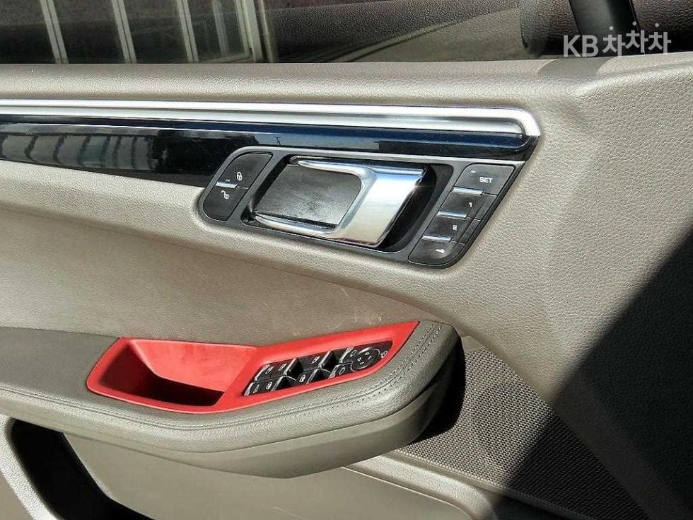 Porsche 마칸3.0 S Diesel - 11