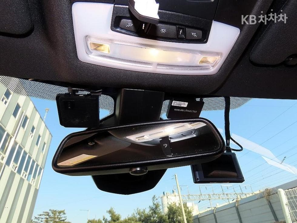 BMW i81.5 Купе Хибрид - 17