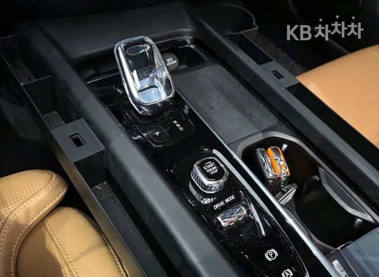 Volvo S60 3rd Gen2.0 B5 Inscription - 9