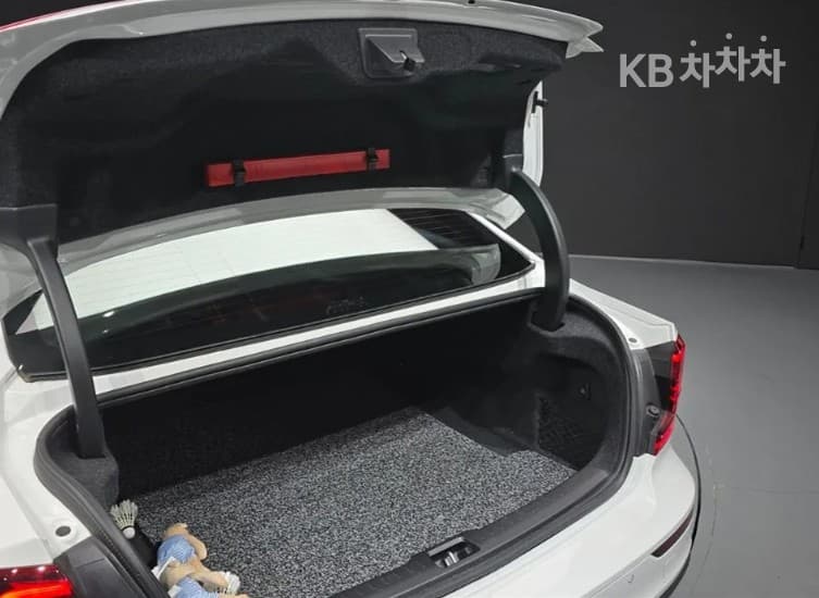 Volvo S60 3rd Gen2.0 B5 Inscription - 20