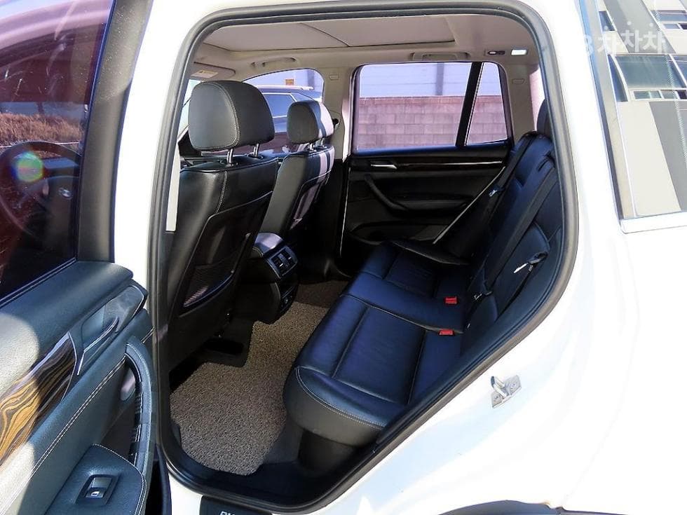 BMW X3 (F25)xDrive 20d 하이 F25 - 6