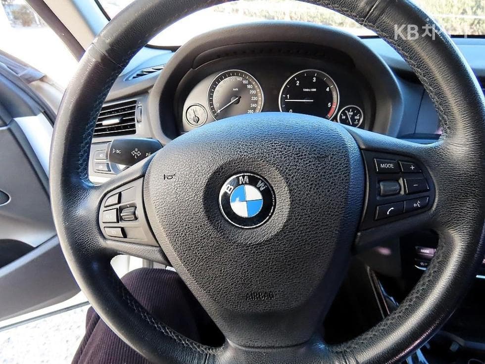BMW X3 (F25)xDrive 20d 하이 F25 - 8