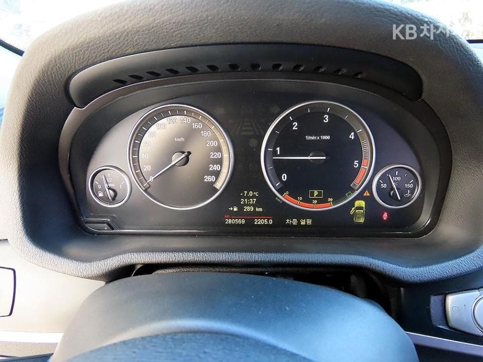 BMW X3 (F25)xDrive 20d 하이 F25 - 9