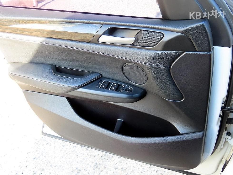 BMW X3 (F25)xDrive 20d 하이 F25 - 11