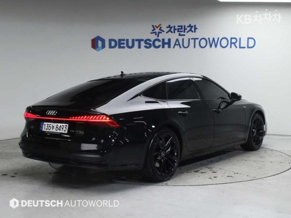 Audi A7(4K8)55 TFSI e Quattro Premium - 2