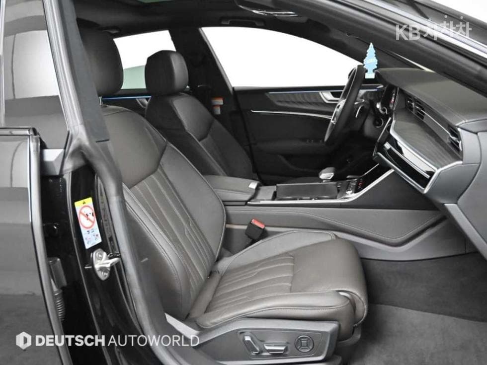 Audi A7(4K8)55 TFSI e Quattro Premium - 10