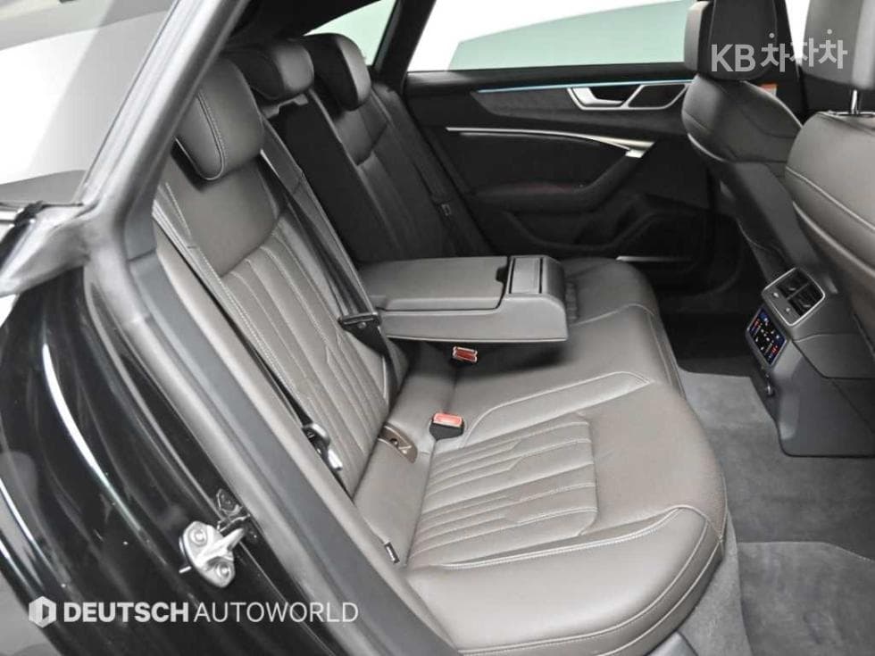 Audi A7(4K8)55 TFSI e Quattro Premium - 12