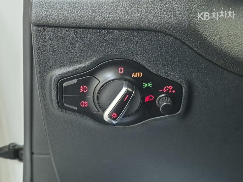 Ауди Q52.0 Турбо Дизел Инжекция 콰트로 Динамичен 8R - 18