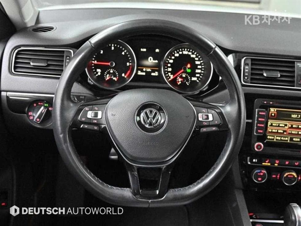 Volkswagen Нов Jetta2.0 Турбо Дизел Инжекция BlueMotion 6세대 Premium - 13