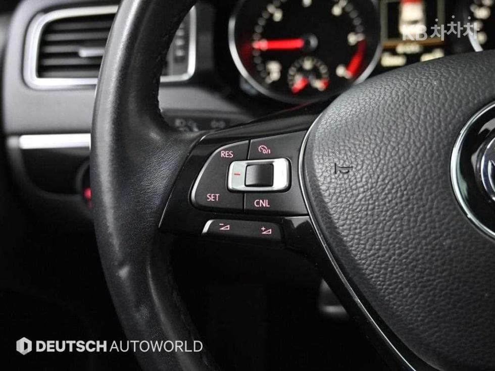 Volkswagen Нов Jetta2.0 Турбо Дизел Инжекция BlueMotion 6세대 Premium - 17