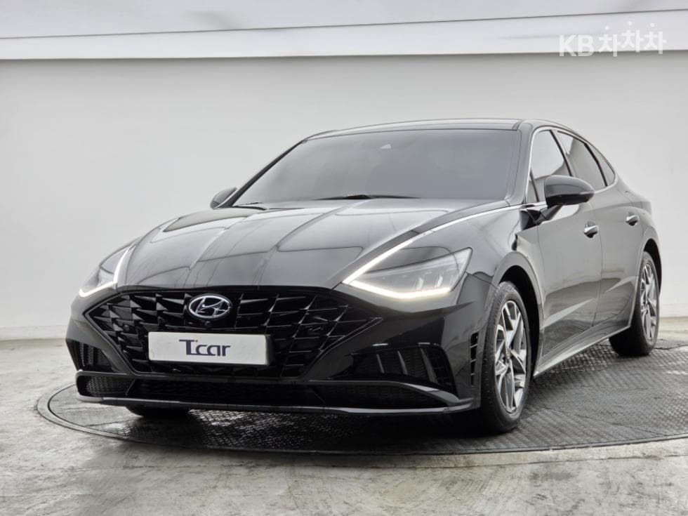 Хюндай Соната (DN8) 2.0 Premium Plus - Image 1