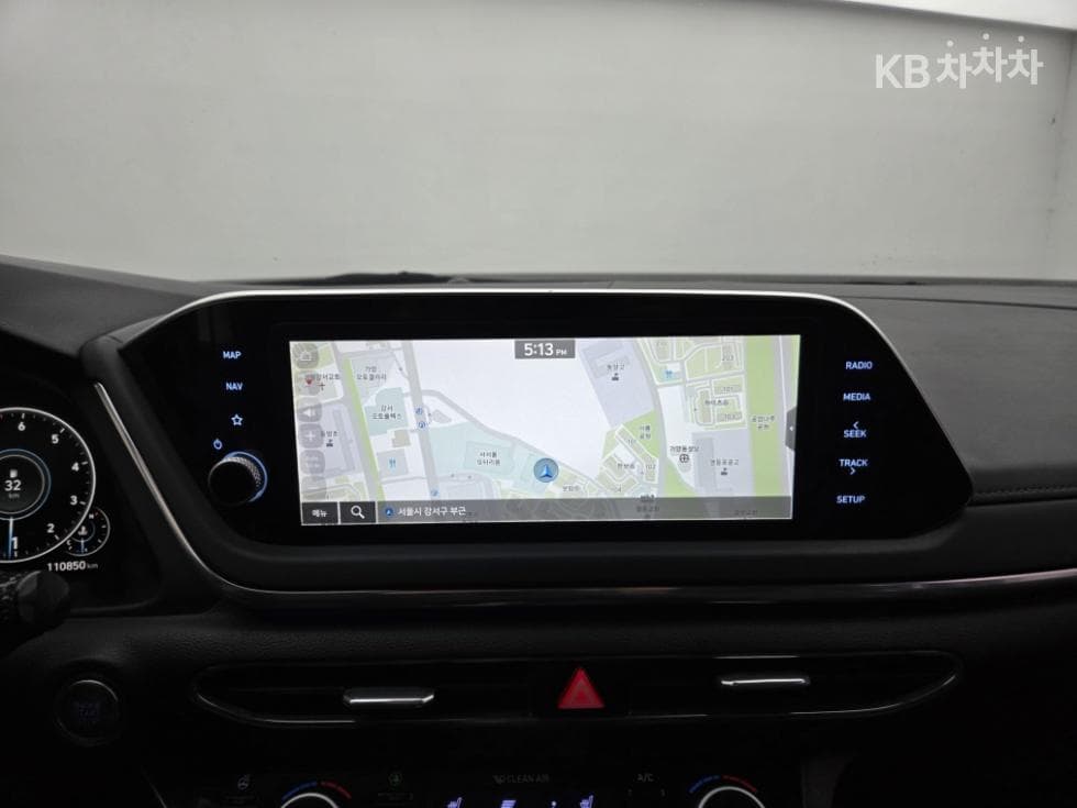 Hyundai Sonata (DN8)2.0 Premium Plus - 15