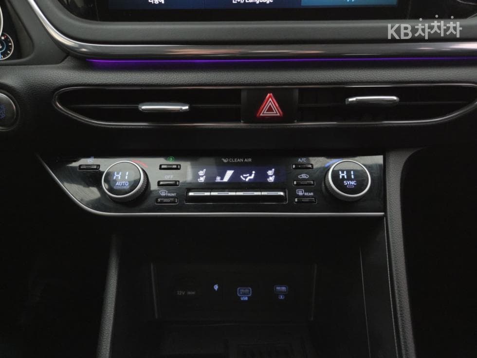 Hyundai Sonata (DN8)2.0 Premium Plus - 17