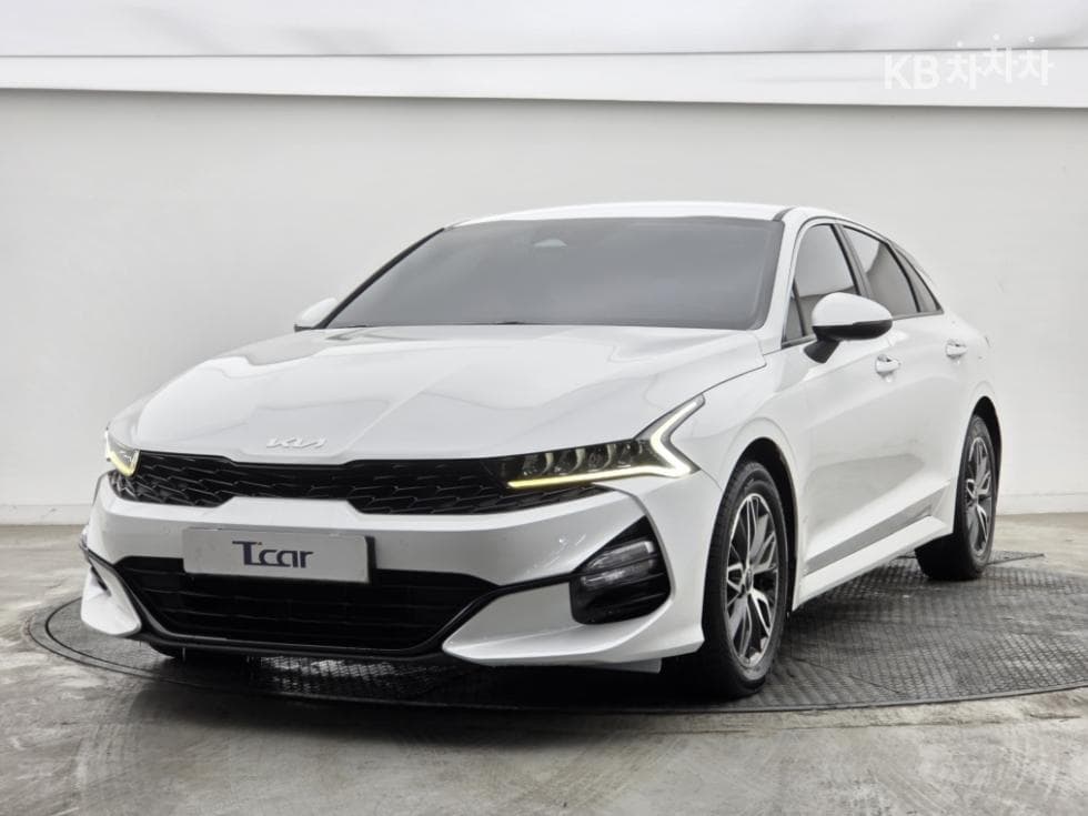 Киа K5 3-토 поколение 2.0 Бензин Престиж - Image 1