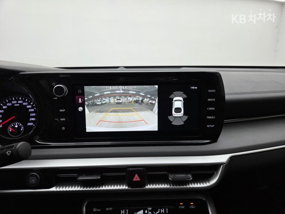 Kia K5 3rd Gen2.0 Gasoline Prestige - 13