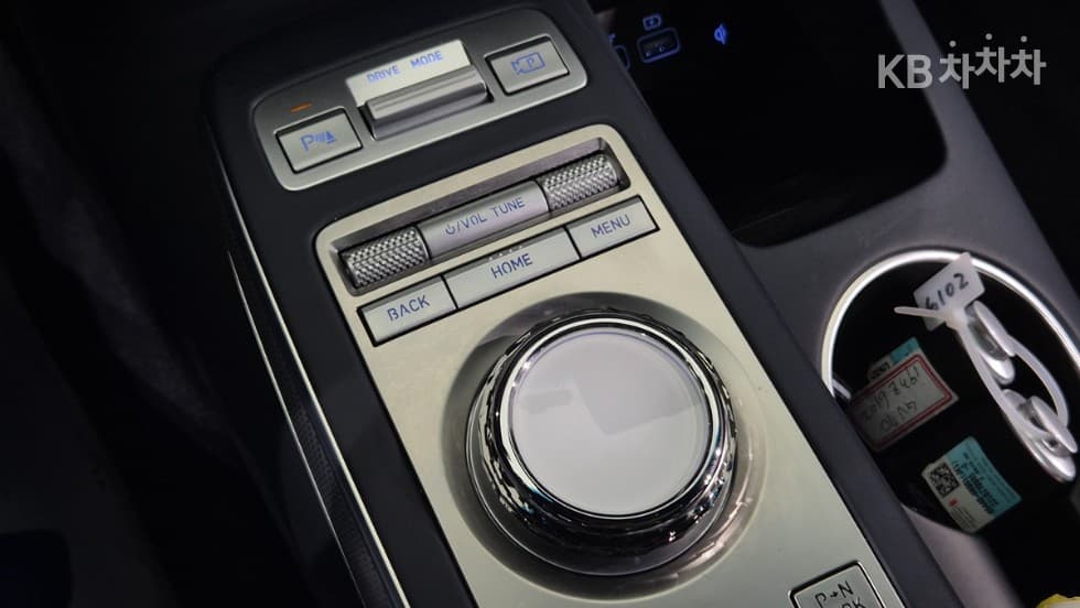 Дженезис GV70Бензин 2.5T 스포츠패키지 2WD - 17