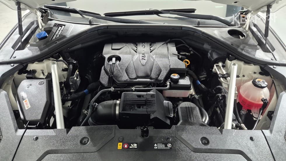 Дженезис GV70Бензин 2.5T 스포츠패키지 2WD - 6