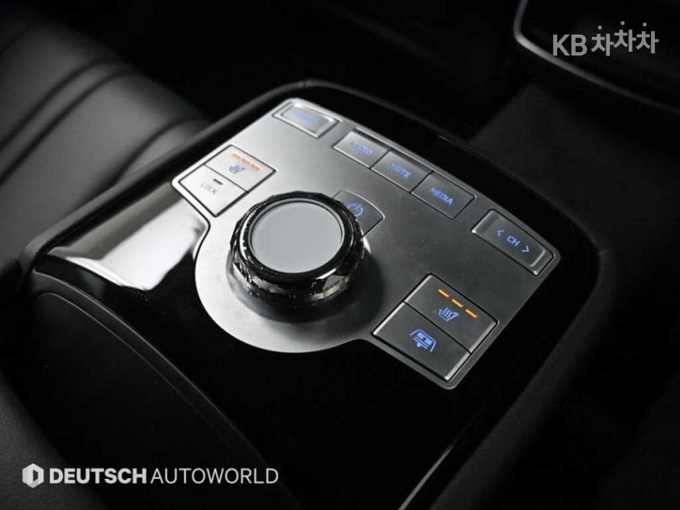 Дженезис G80(RG3)2.5 Турбо Бензин Директ Инжекция 2WD - 16