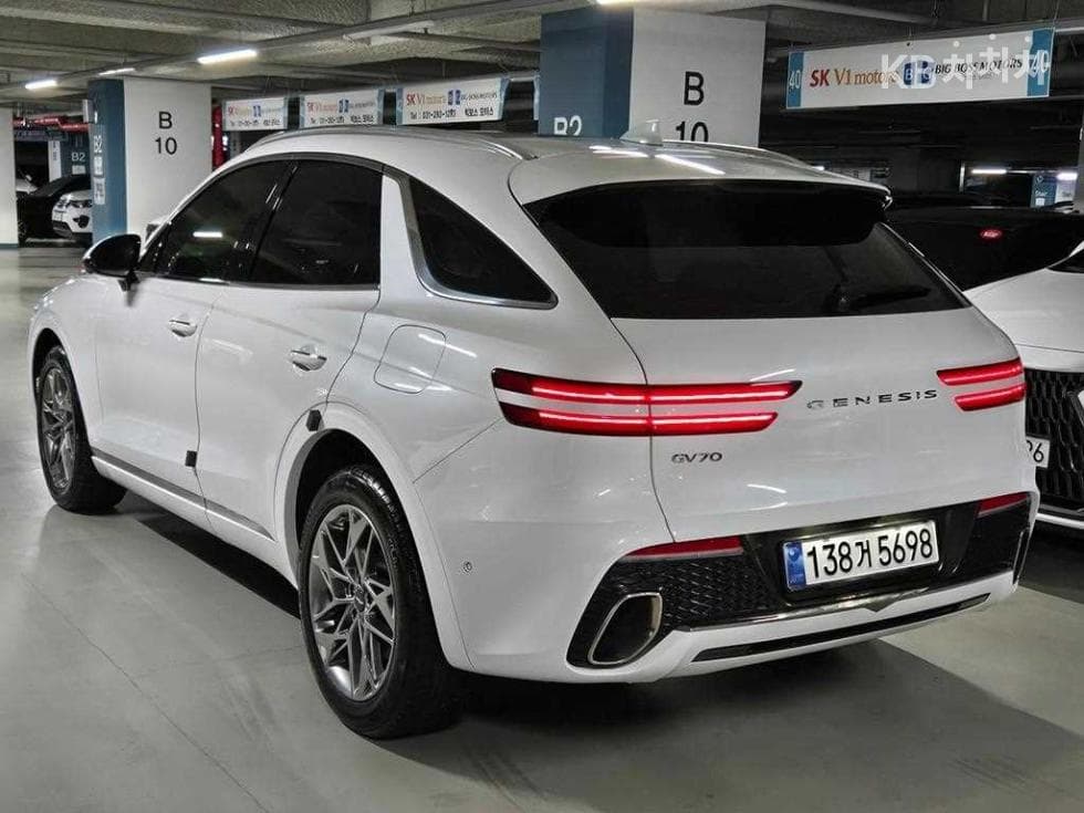 Дженезис GV70Бензин 2.5T 2WD - 3