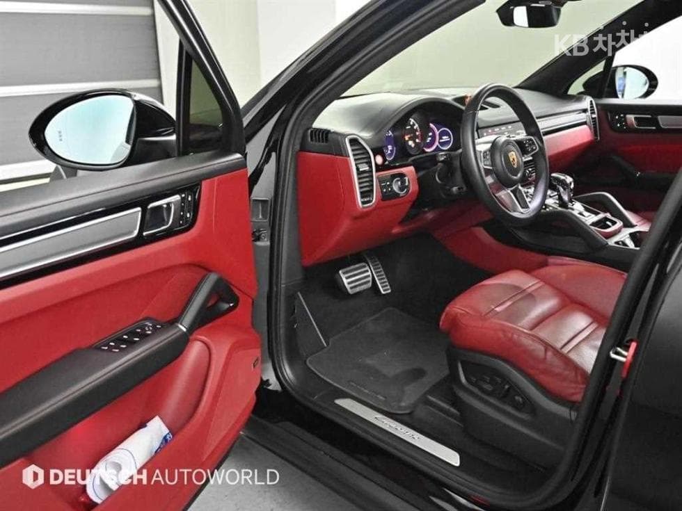 Porsche Cayenne(9Y0)3.0 Standard - 11