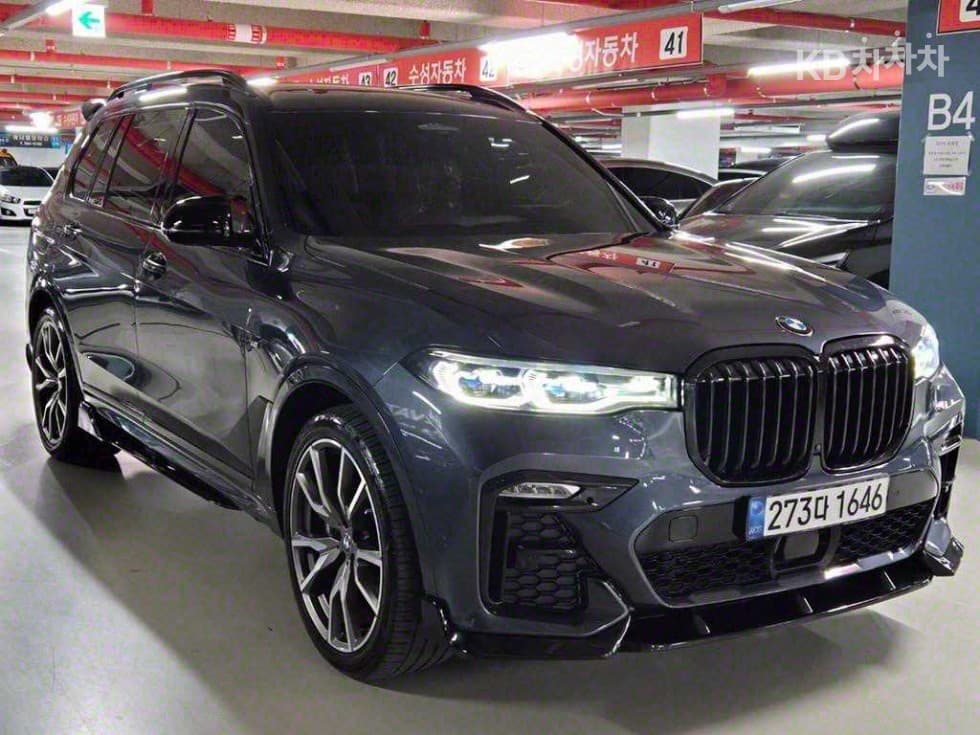 BMW X7(G07) M50i Standard - Image 1