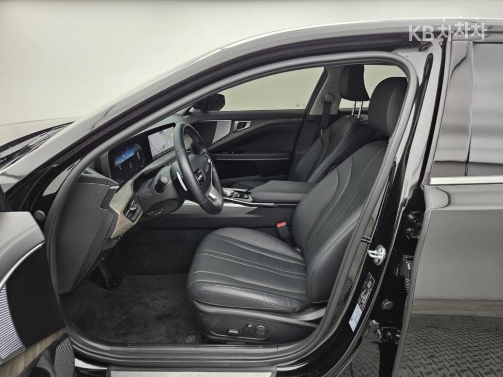 Kia K82.5L gasoline Noblesse - 9