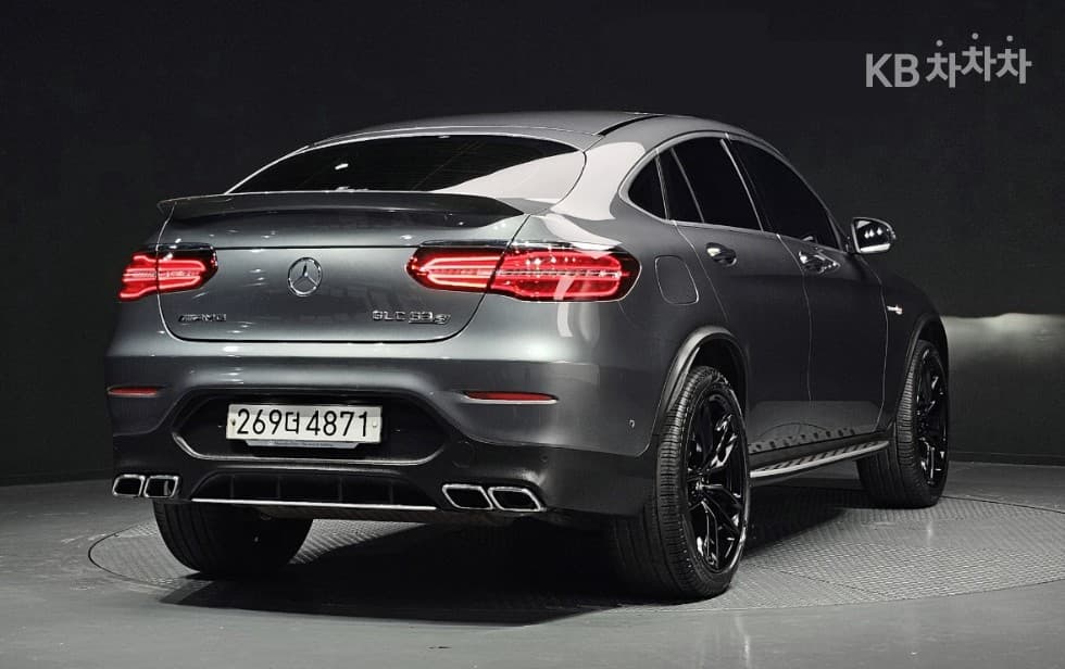 Mercedes-Benz GLC(X253)63 S AMG 4Matic+ Coupe - 3