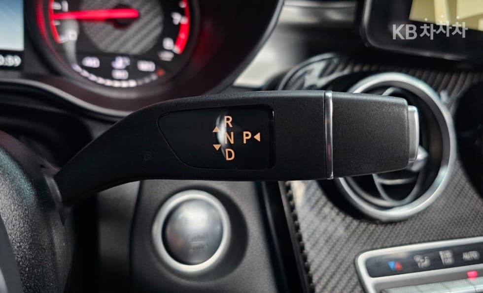 Mercedes-Benz GLC(X253)63 S AMG 4Matic+ Coupe - 14