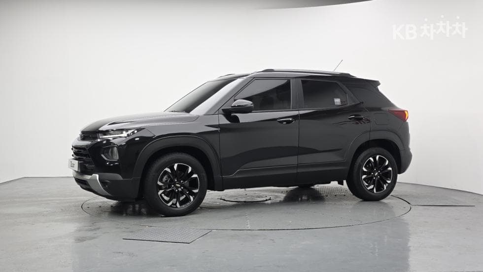 GM Korea Trailblazer 1.35 Gasoline 2WD Premier - Image 1