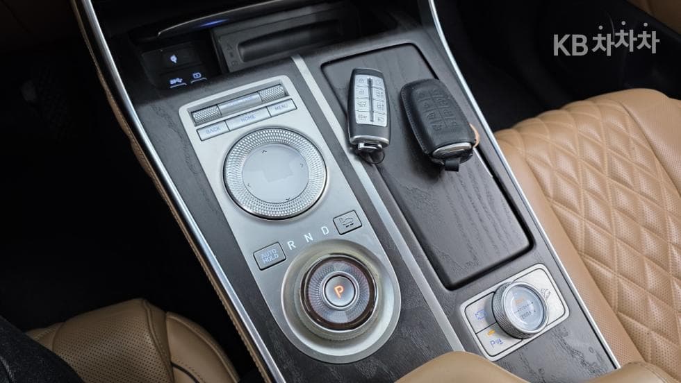 Genesis GV803.5 Turbo Gasoline AWD - 22