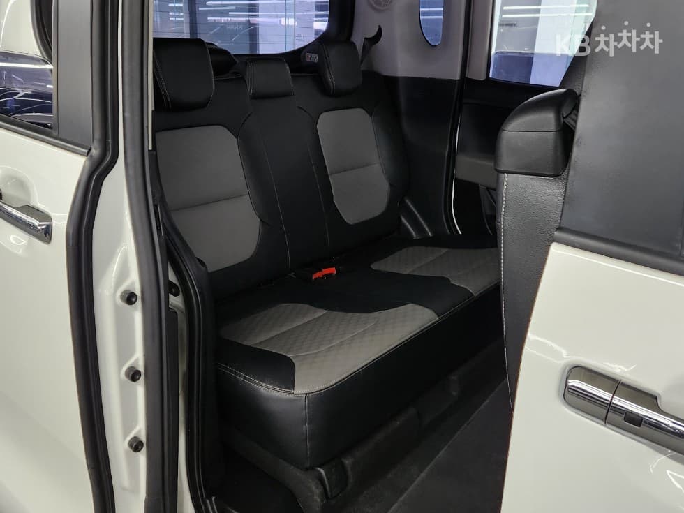 Киа The New (фейслифт) Рей (ван)1.0 Бензин Лукс - 10