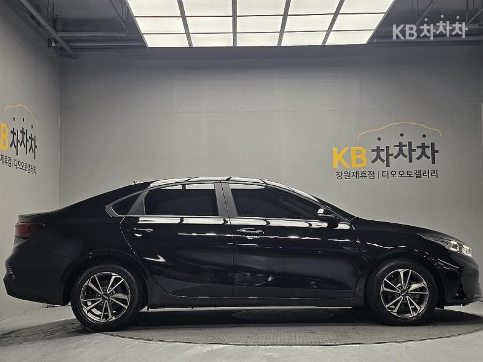 Kia The New (facelift) K31.6 Gasoline Prestige Standard - 4