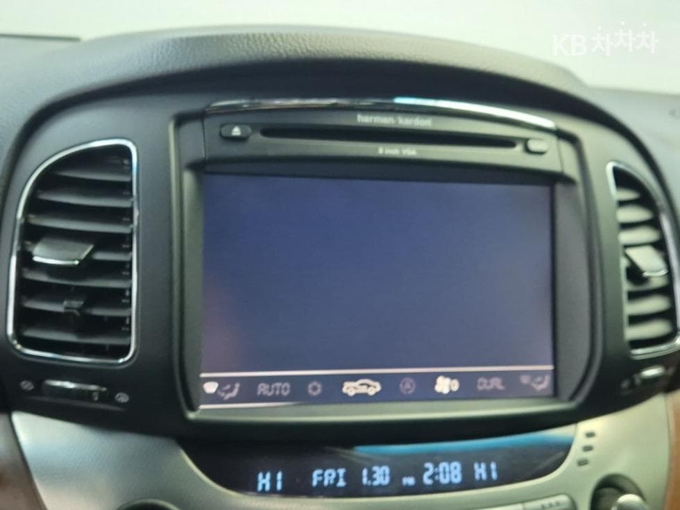 KG Mobility New체어맨WCW600 Prestige - 13