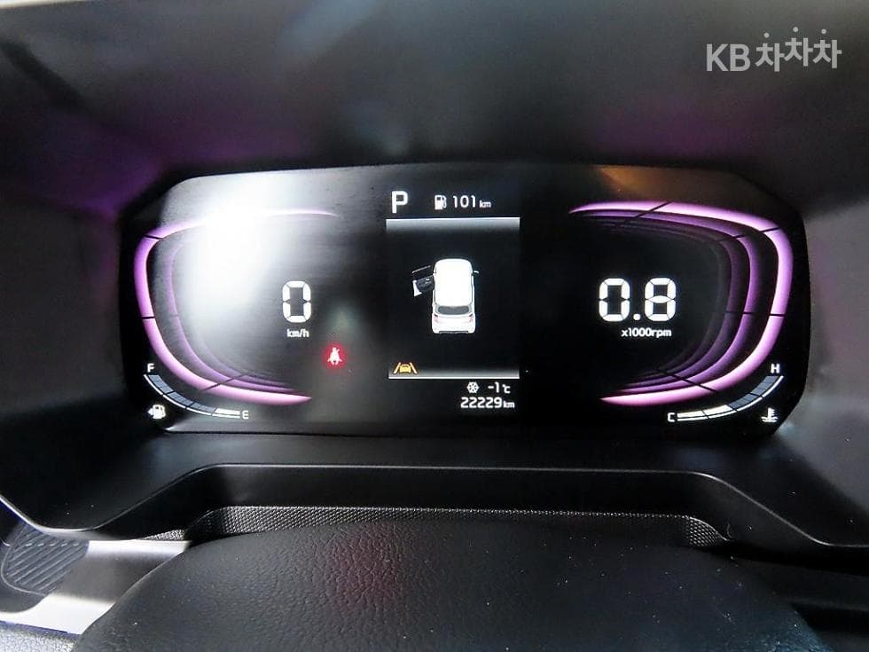 Kia The New (facelift) Kia Ray (van)1.0 Gasoline Signature - 9