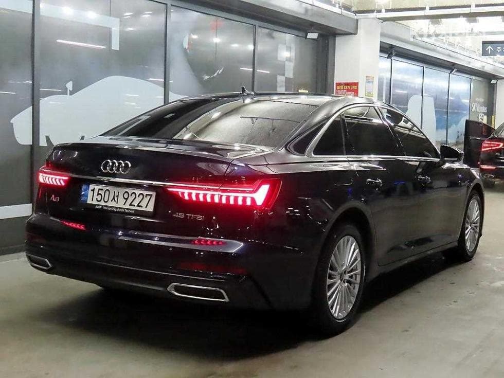 Ауди A6(C8)45 TFSI Premium - 4