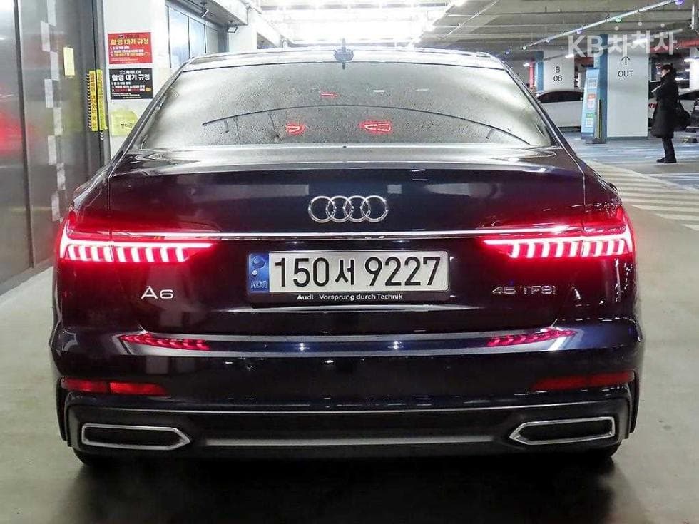 Ауди A6(C8)45 TFSI Premium - 5