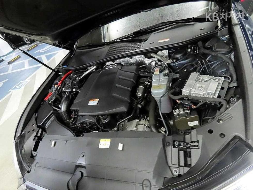 Ауди A6(C8)45 TFSI Premium - 19