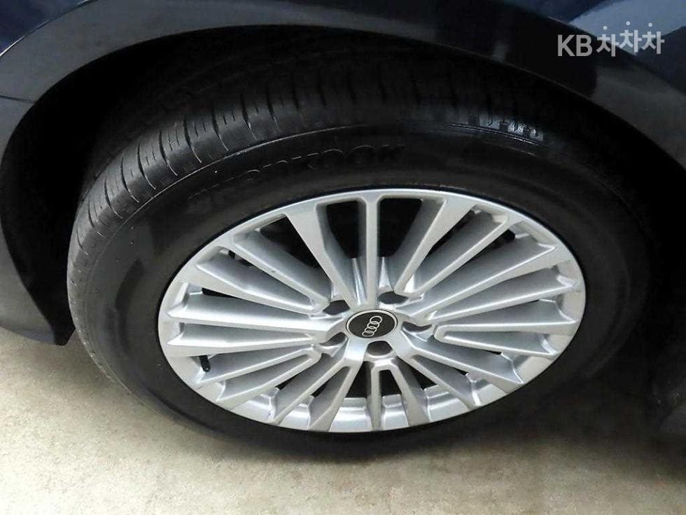 Ауди A6(C8)45 TFSI Premium - 20