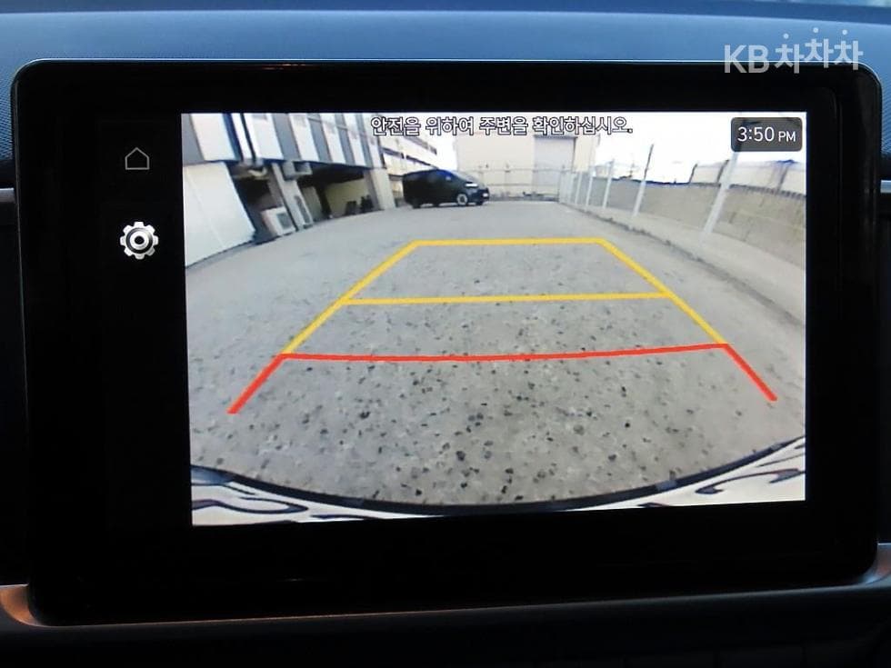 Hyundai VenueGasoline 1.6 Modern - 15