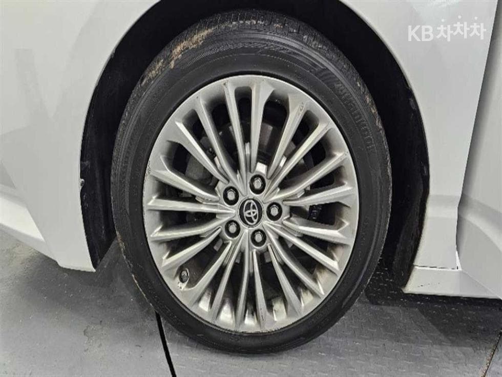 Toyota 아발론 5세대2.5L хибрид - 5