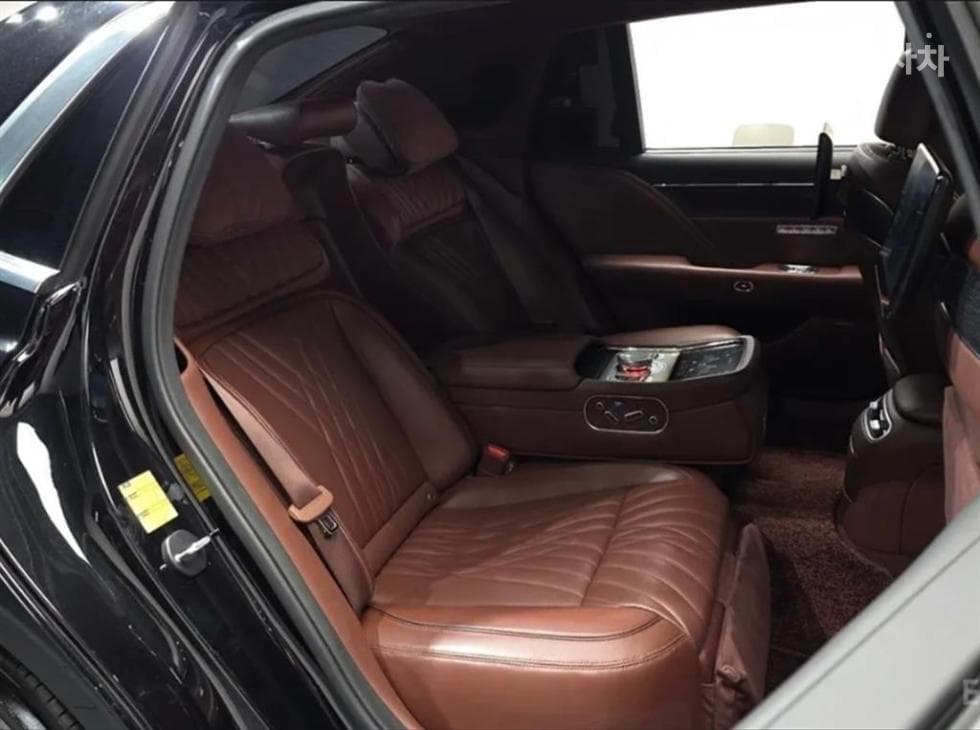 Genesis G90(RS4)3.5T AWD Standard - 11