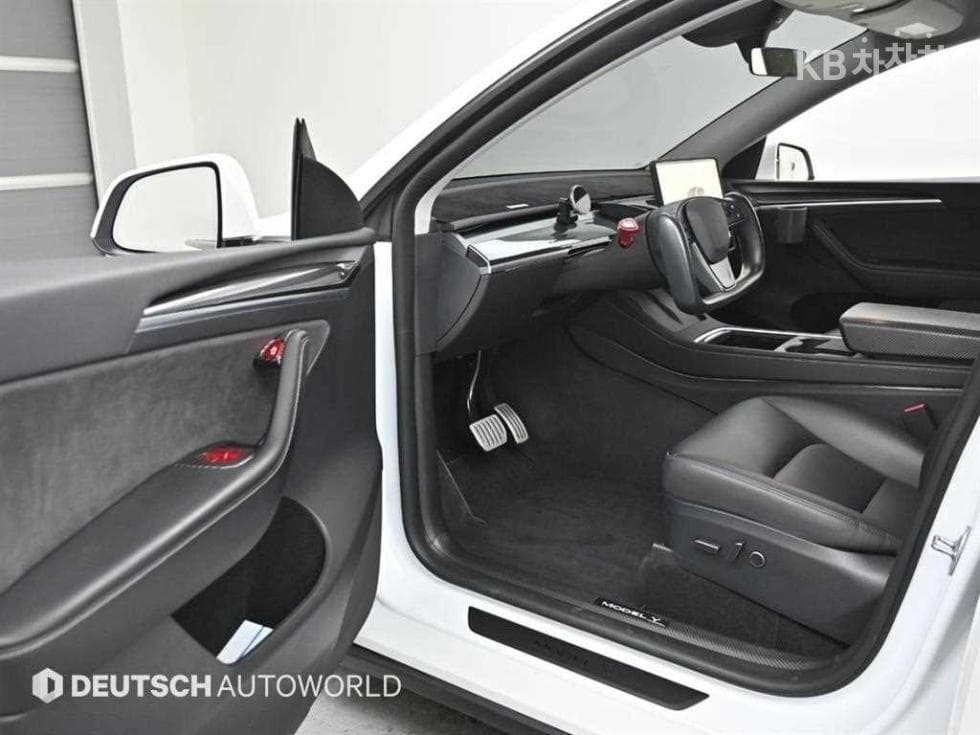 테슬라 Model YPerformance - 11