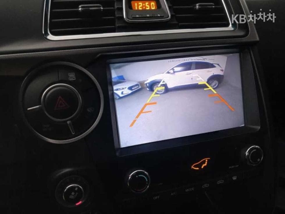 KG Mobility Korando Sports (pickup variant)Extreme 4WD - 14