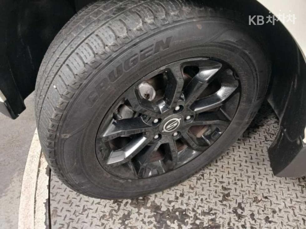 KG Mobility Korando Sports (pickup variant)Extreme 4WD - 20