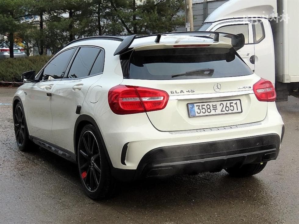 Mercedes-Benz GLA X156GLA45 AMG 4매틱 - 3