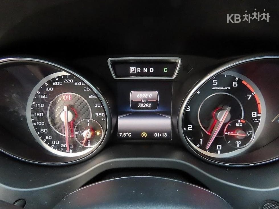 Mercedes-Benz GLA X156GLA45 AMG 4매틱 - 9