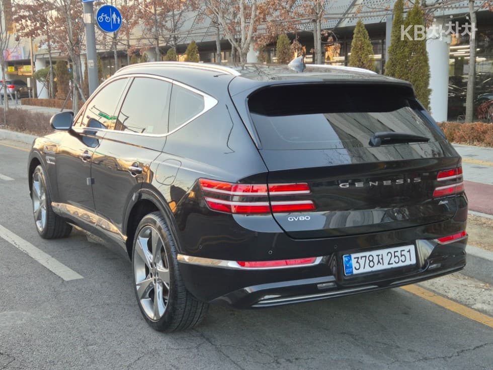 Genesis GV803.0 Diesel AWD - 8