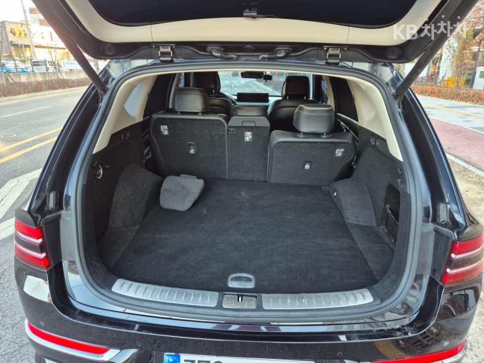 Genesis GV803.0 Diesel AWD - 22