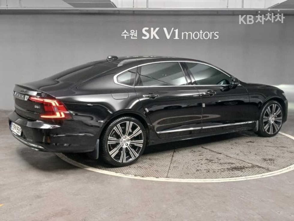 Volvo S90 Second generationB6 AWD Ultimate Bright - 4